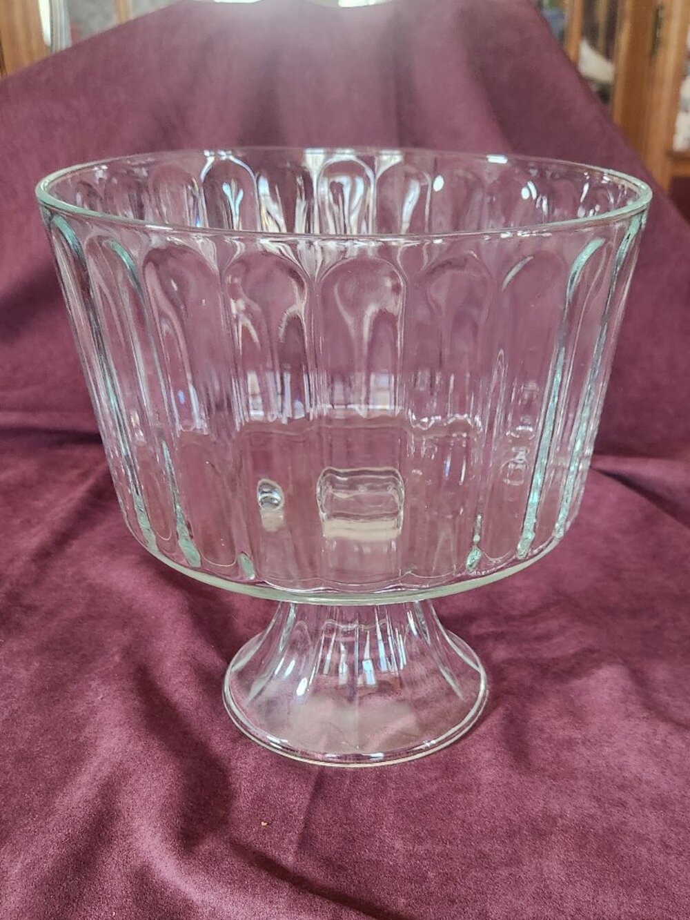 Trifle Bowl Heavy Ribbed Glass Pedestal Dessert Fruit Compote Punch Vintage 8.5"